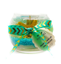 Load image into Gallery viewer, Seashell Gel Candle with Ocean Breeze Scent 15 oz, Gift Candle, Centerpiece by Youstina Naturals

