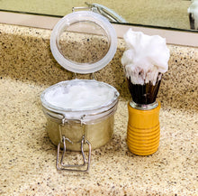 Load image into Gallery viewer, Shaving Box Kit for Father's Day / Christmas Gift for Him / sensitive skin with bentonite clay and Lavender Lemon Essential oils