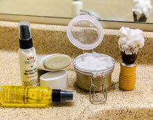 Load image into Gallery viewer, Shaving Box Kit for Father's Day / Christmas Gift for Him / sensitive skin with bentonite clay and Lavender Lemon Essential oils